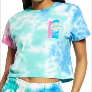 🆕 CROSS COLOURS Flag Logo Crop tie-dye T-Shirt blues & pink